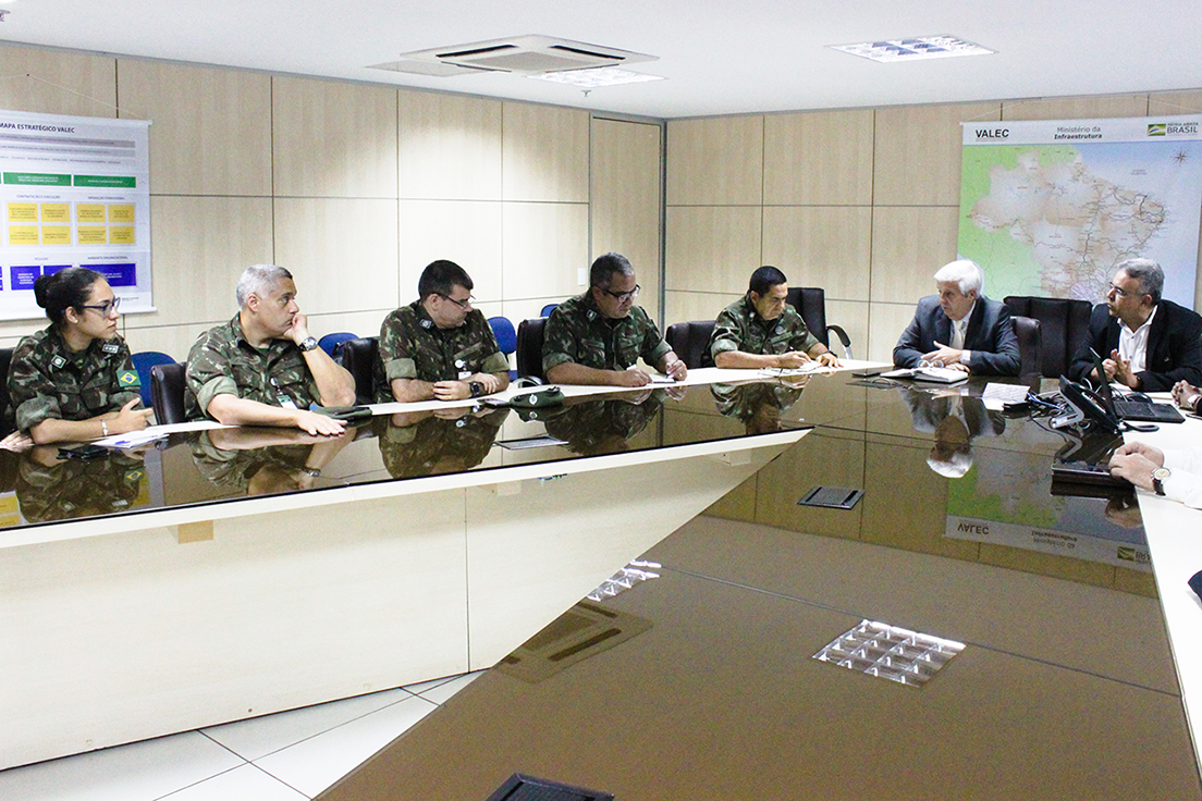 Reunião Presidente da Valec com Comandante do Exército